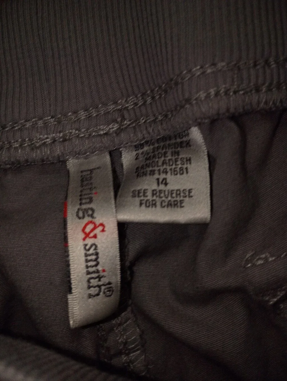 Hastings & Smith Roll Tab Hem Twill Cargo Capris Size 14